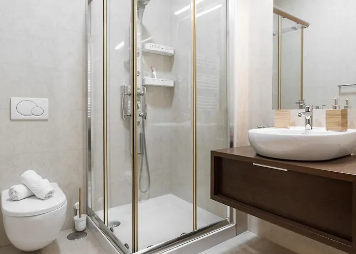 Golden Terrace Delight Apartament